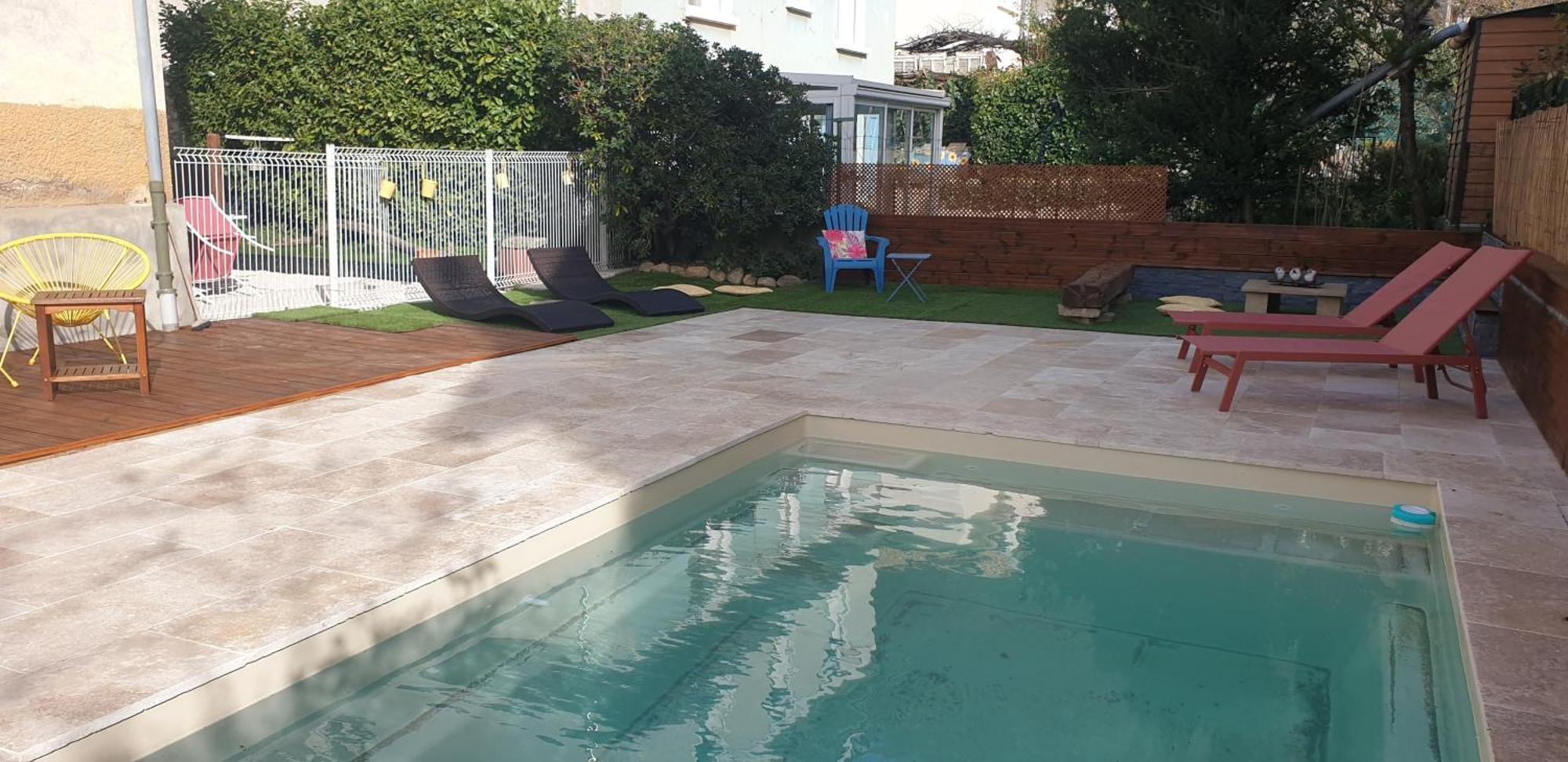 Charmant T3 Avec Piscine ديني-ليه-بان المظهر الخارجي الصورة